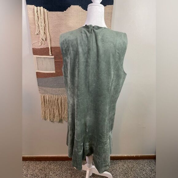 BCBGMaxazria Green Faux Suede Sleeveless Dress L - Picture 5 of 7
